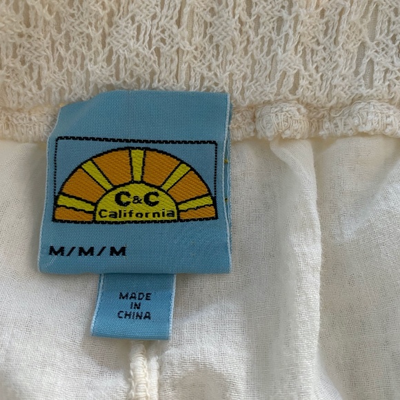 Shorts - Picture 2 of 5